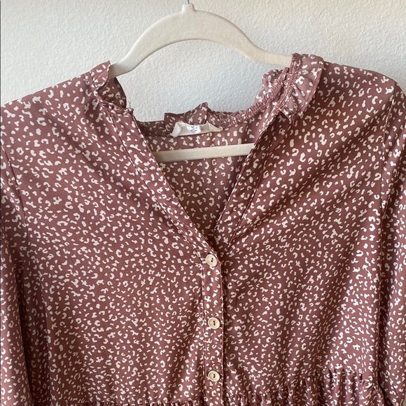 Pink Button-Down blouse - Picture 3 of 5